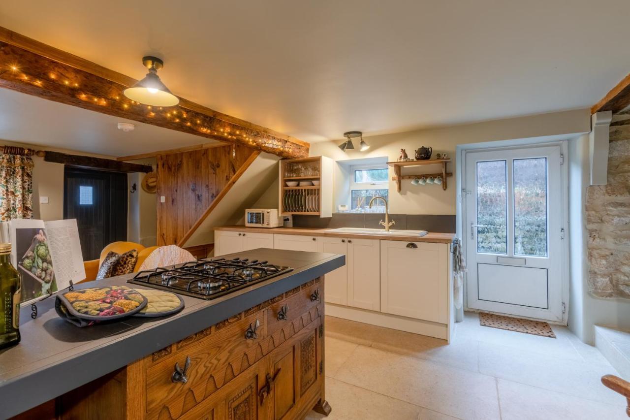 Cotswold Way Cottage 斯特劳德 外观 照片